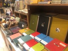 -诚品(信义店)