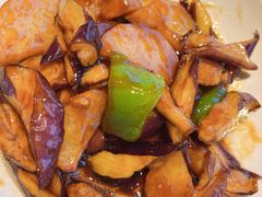 -关东小磨东北菜(上海长风大悦城店)