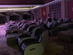 -泉城欧乐堡戏水湾艺术养生温泉