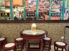 大堂-广信牛奶甜品世家(台东店)
