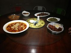 -妈妈菜(银城中路店)