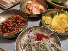 -草家酱蟹炭火烤肉店(珲春南路一店)