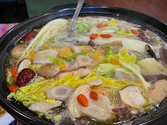 -香巴拉云南餐厅(华莱坞店)