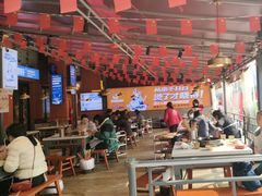 -钢管厂五区小郡肝串串香(蜀都万达店)