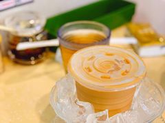 港式冰镇奶茶-九龙湾茶餐厅(东门店)