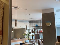 -必胜客(威高广场店)