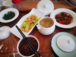 -禾馨·母婴护理月子中心(世纪大道店)