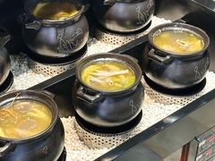 -荣基四海一家·家常菜·海鲜大排档(新安店)