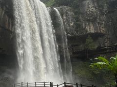 -刘伯温故里景区百丈漈