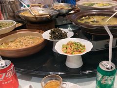 -帅巴人舅母子腊蹄民俗村