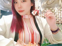 -théATRE茶聚场·餐厅(环球金融中心店)