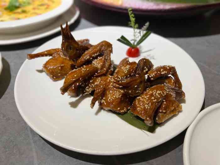 渔意如意·凯宾轩(建六店)-"说真的第一次在闹市区吃顺德鱼生96首创