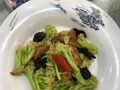 台菜花农家腊肉-天鲜阁·海鲜粤菜·33年老字号(石槎白云站店)