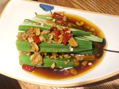 浇汁秋葵-炊烟小炒黄牛肉(中心印象城店)