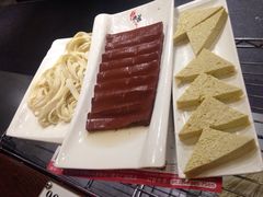 -重庆德庄火锅(体育中心店)