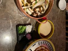 -三人行骨头王火锅(长寿店)