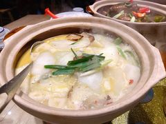 -寻钵记民菜馆·正宗常德钵子菜(滨湖路店)