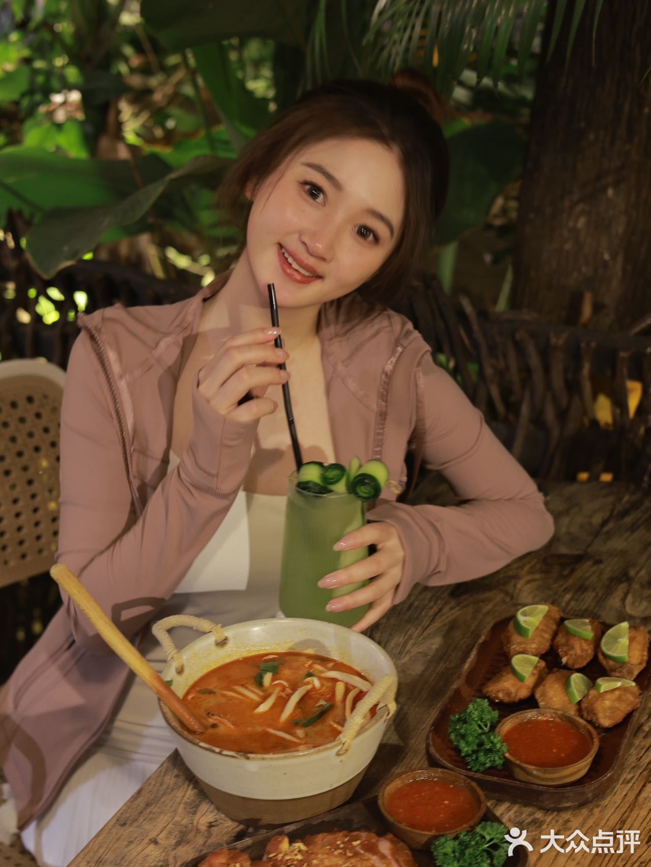 西双版纳 | 一秒穿越东南亚的宝藏餐厅🍽️