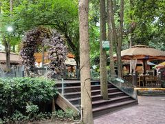 -二荆条·蜀鲜汇城市森林火锅