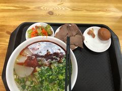 -马德元纯汤牛肉面(太奥广场店)