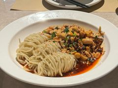 -荣小馆(椒江青悦城店)