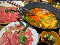 -贵厨酸汤牛肉(小十字店)