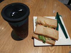 -星巴克(成都机场T2店)