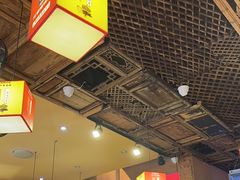 -阿婆情腊排骨火锅(金虹路店)