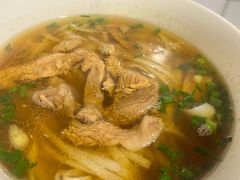 -矮子粉店1985·长沙米粉(湘春路店)