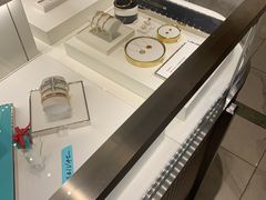 -Tiffany & Co.蒂芙尼
(南京德基广场店)