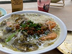 -面道赞宁海海鲜面(迎凤街店)