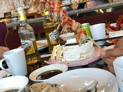 -怡豪大饭店·银顶旋转餐厅