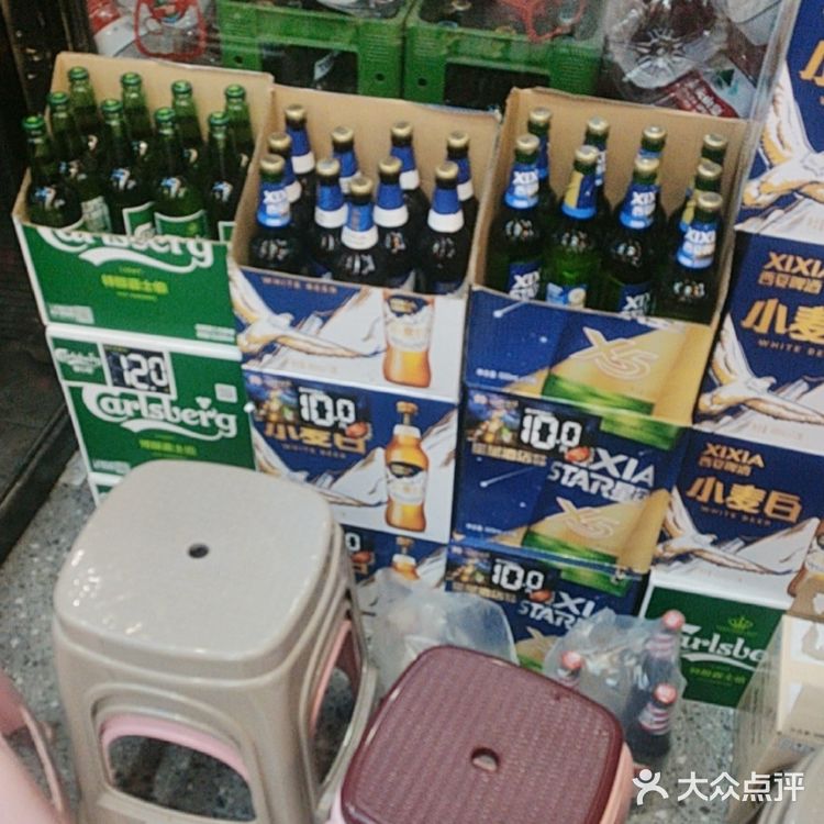 能够为客人详细的介绍步骤，这家餐厅的冰煮羊真是一绝