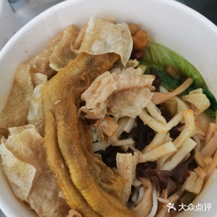 终于找到了不辣却好吃的螺蛳粉！