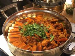 -黄记煌三汁焖锅(1818广场店)