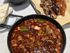 -牵人麻辣粉(粉巷店)