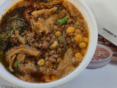-荀记肉夹馍(三八家乐福店)