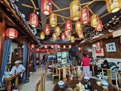 -东来菜馆•手抓海鲜家常菜•海鲜锅贴(鸽子窝店)