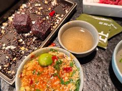 -三出山火锅(南京万象天地店)