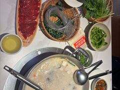 -左庭右院鲜牛肉火锅(环球港店)