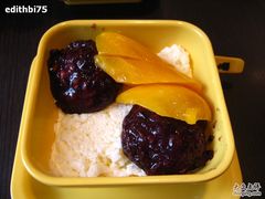 芒果白雪黑糯米甜甜-满记甜品(湖滨店)
