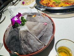 -茅草房·河畔园林火锅