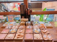 -银米·云南传统过桥米线(双廊黑金冠店)