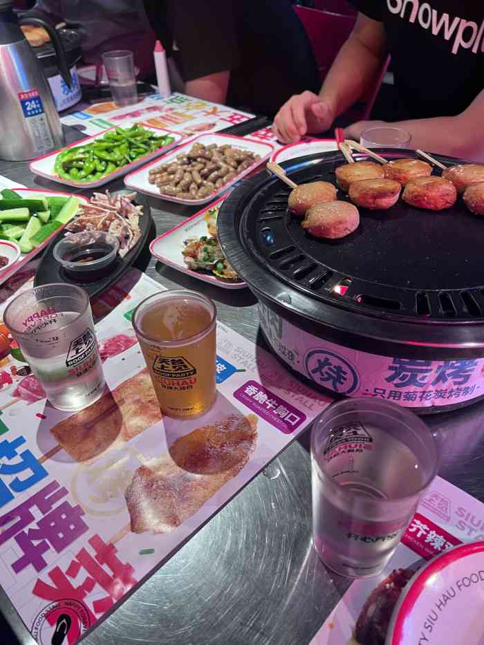 天台上见烧烤大排档(白石洲店)-"有朋自远方来,不亦乐乎……居然大