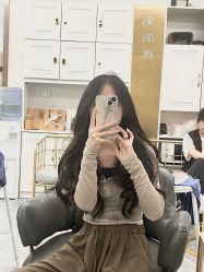 -V8潮牌·接发烫染连锁