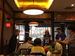 -小天鹅火锅·一线江景洪鼎旗舰店(洪崖洞店)