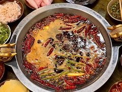-黄潇洒老火锅(九眼桥宏济巷店)