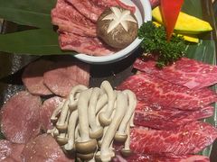 家族拼盘-炼火烤肉店