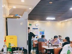 大堂-胡须佬鸡煲四季火锅(龙珠大道店)