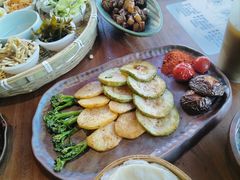 -包整·丝娃娃(一览甲秀楼风景店)